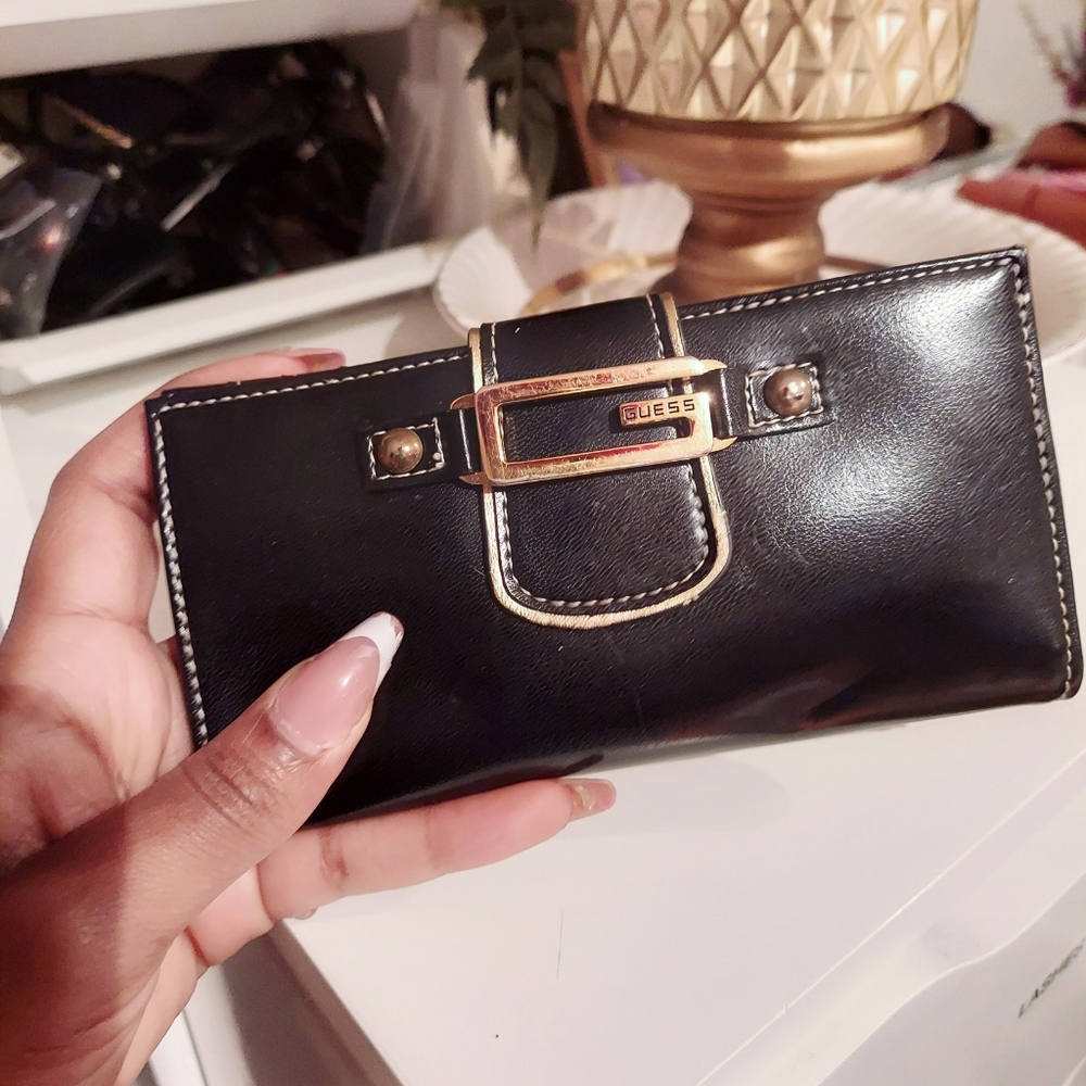 Black Vintage Guess Leather Wallet